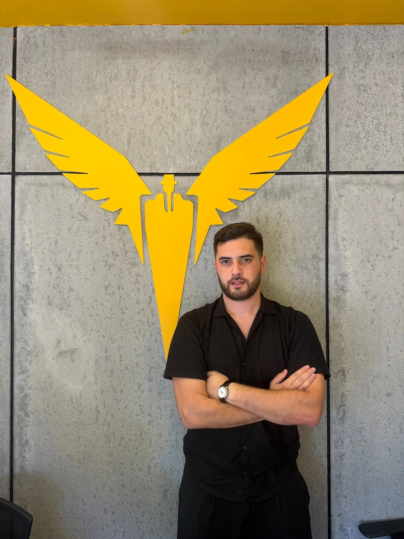 საბა ოქროპილაშვილი-Sales Executive