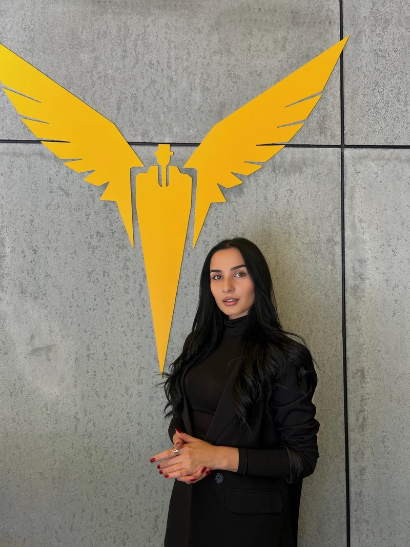 ხატია-ზურაბაშვილი-Sales-Executive